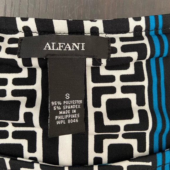 ❣️Alfani Asymmetrical Hem Top❣️ - Picture 8 of 8